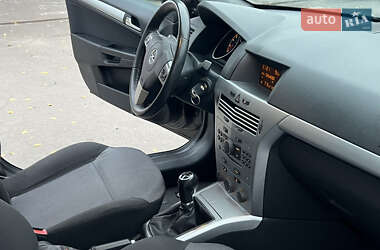 Універсал Opel Astra 2009 в 
