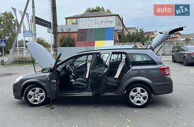 Універсал Opel Astra 2009 в 