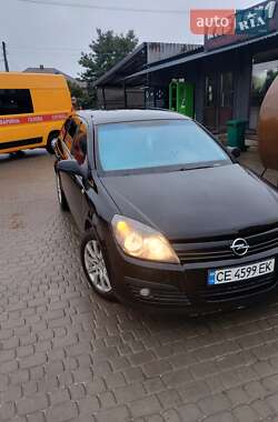 Универсал Opel Astra 2005 в Сокирянах
