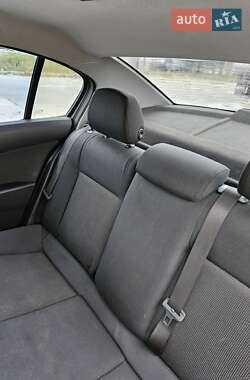Седан Opel Astra 2012 в 