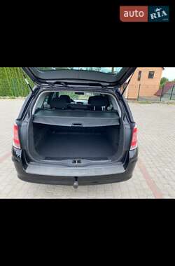 Универсал Opel Astra 2008 в 
