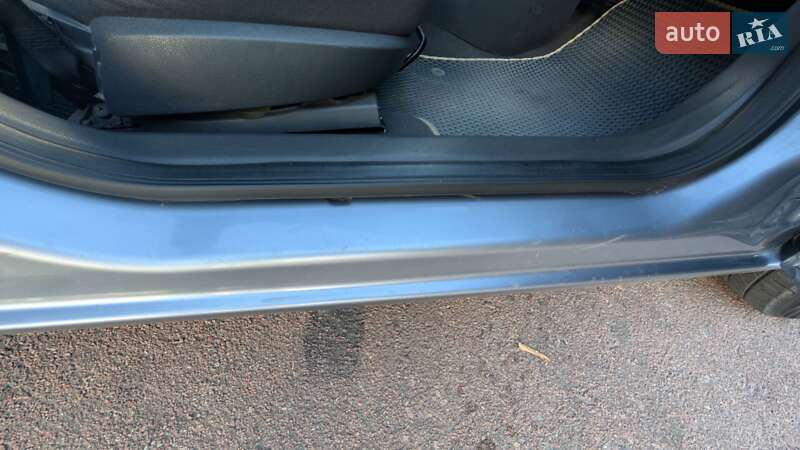Универсал Opel Astra 2006 в Житомире