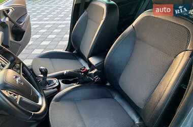 Универсал Opel Astra 2015 в 