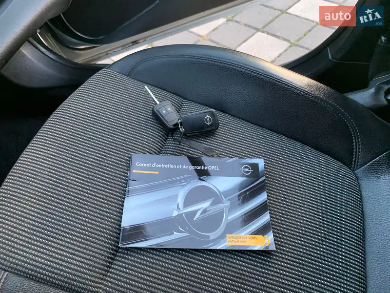Универсал Opel Astra 2015 в Стрые документ