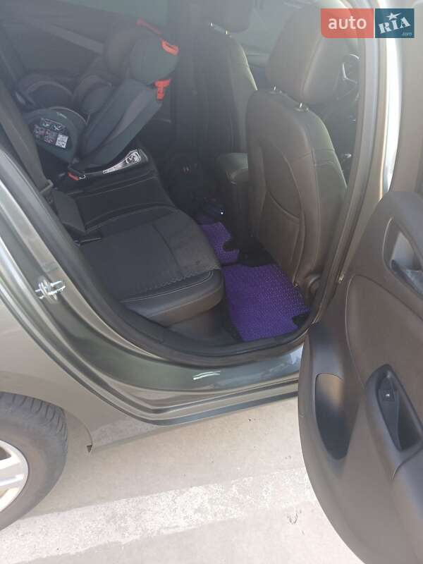 Універсал Opel Astra 2017 в Павлограді