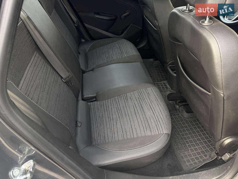 Универсал Opel Astra 2014 в Луцке