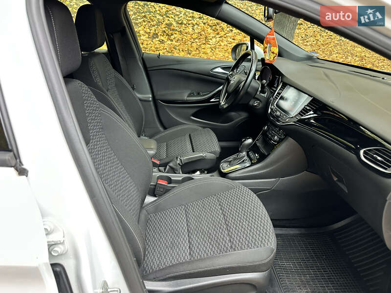 Универсал Opel Astra 2019 в Кропивницком