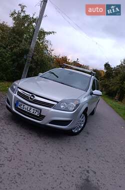 Универсал Opel Astra 2009 в 