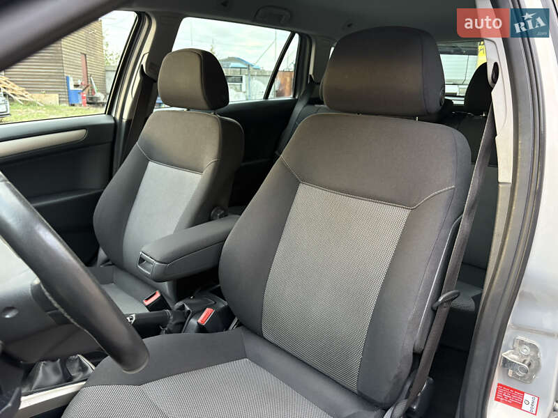 Универсал Opel Astra 2009 в Белой Церкви
