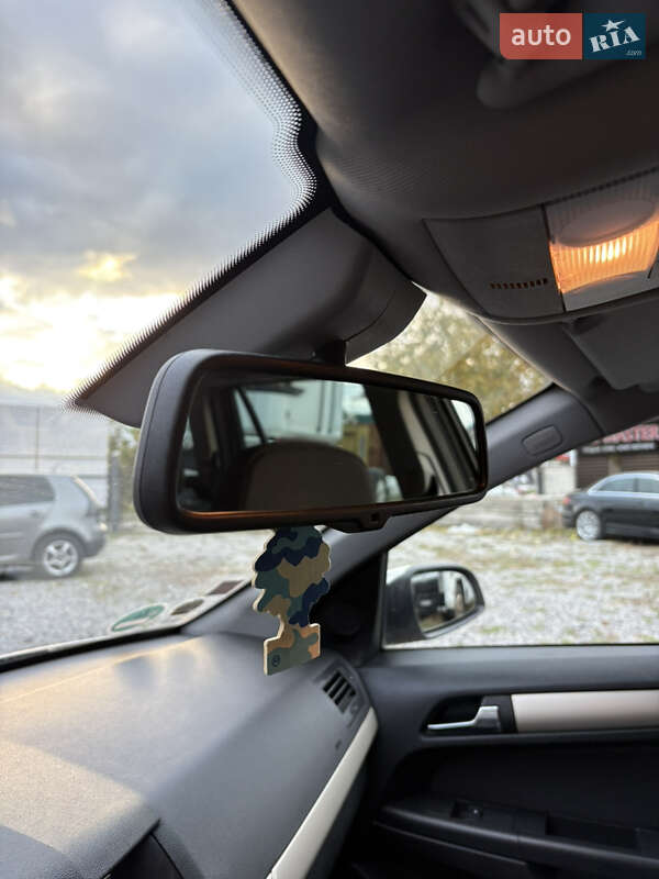 Универсал Opel Astra 2009 в Белой Церкви