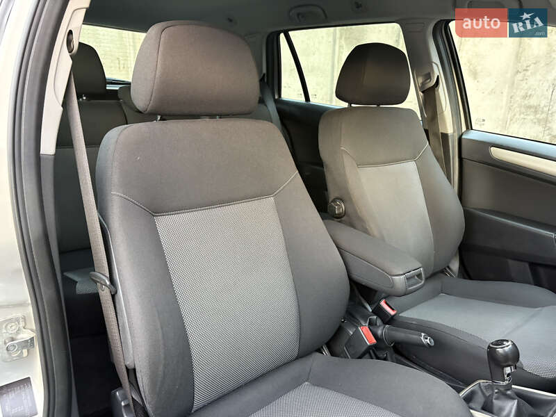 Универсал Opel Astra 2009 в Белой Церкви
