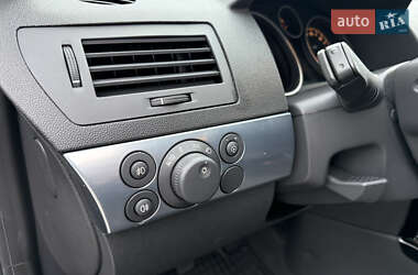 Универсал Opel Astra 2009 в 