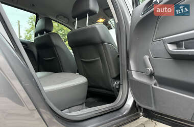 Универсал Opel Astra 2009 в 