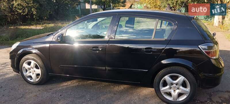 Хэтчбек Opel Astra 2007 в Умани фото 17 Хэтчбек Opel Astra 2007 в Умани