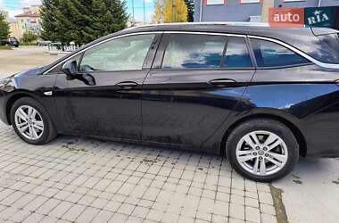 Универсал Opel Astra 2018 в 