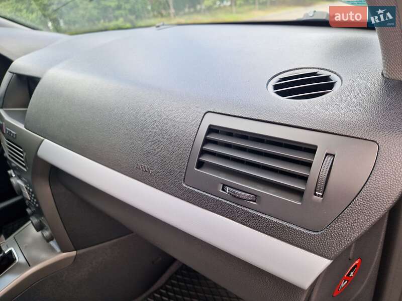 Хэтчбек Opel Astra 2005 в Тернополе фото 42 Хэтчбек Opel Astra 2005 в Тернополе