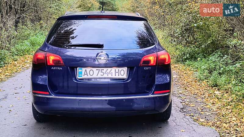 Универсал Opel Astra 2014 в Ужгороде фото 9 Универсал Opel Astra 2014 в Ужгороде