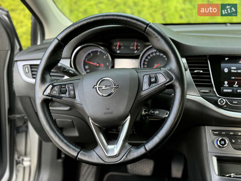 Универсал Opel Astra 2019 в Львове