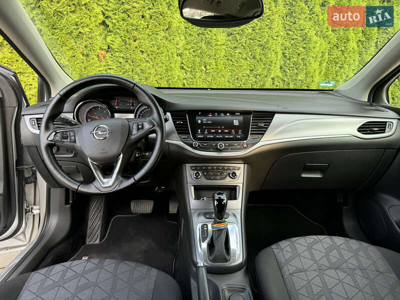 Универсал Opel Astra 2019 в Львове