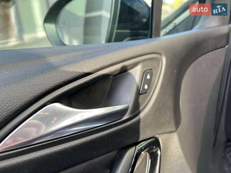 Универсал Opel Astra 2016 в Ивано-Франковске фото 46 Универсал Opel Astra 2016 в Ивано-Франковске