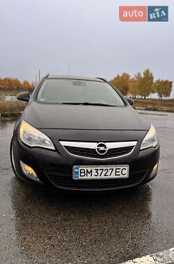 Универсал Opel Astra 2011 в Сумах