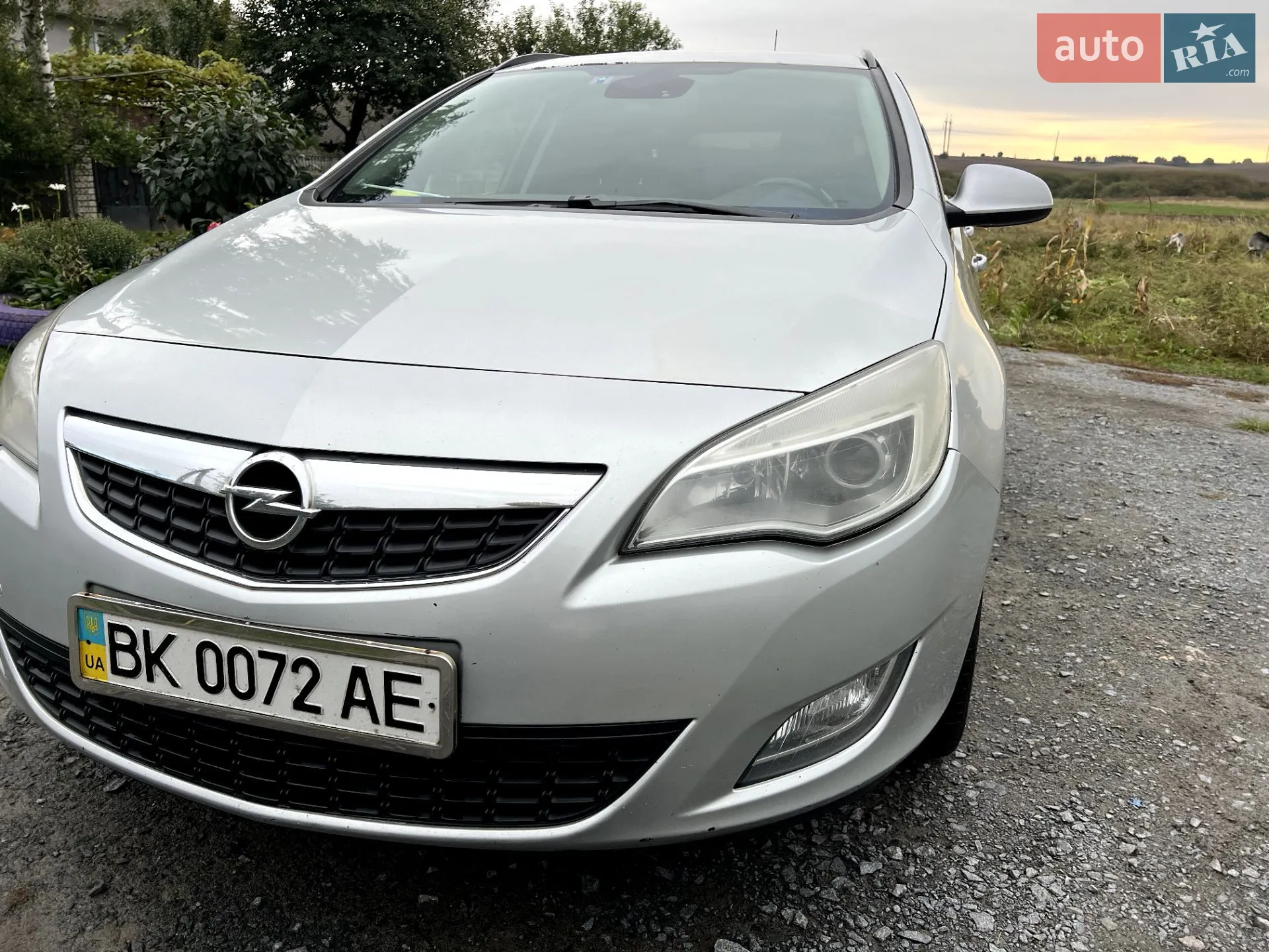 2011 Opel Astra - мініатюра 2