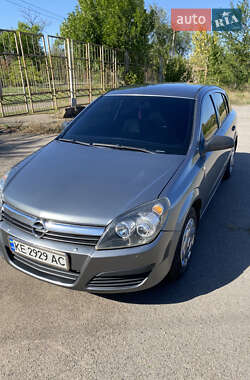 Хетчбек Opel Astra 2006 в Кривому Розі