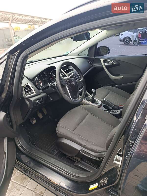 Универсал Opel Astra 2011 в Днепре фото 3 Универсал Opel Astra 2011 в Днепре