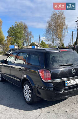 Універсал Opel Astra 2005 в 