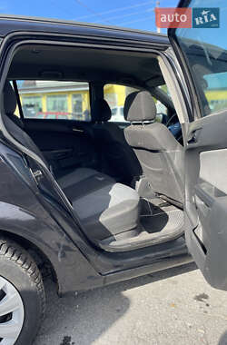 Універсал Opel Astra 2005 в 