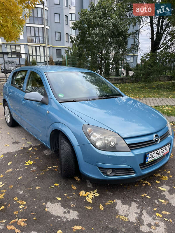 Хэтчбек Opel Astra 2005 в Луцке фото 7 Хэтчбек Opel Astra 2005 в Луцке