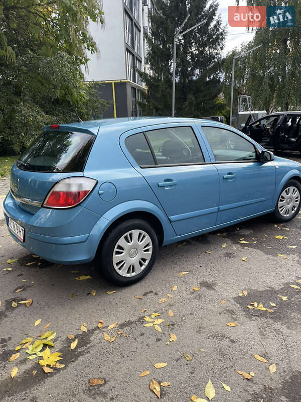 Хэтчбек Opel Astra 2005 в Луцке фото 3 Хэтчбек Opel Astra 2005 в Луцке