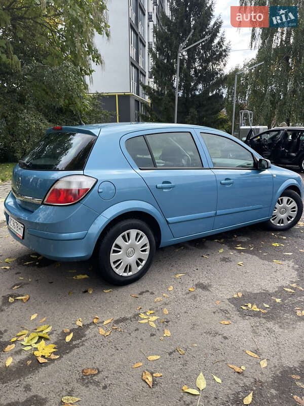Хэтчбек Opel Astra 2005 в Луцке фото 5 Хэтчбек Opel Astra 2005 в Луцке