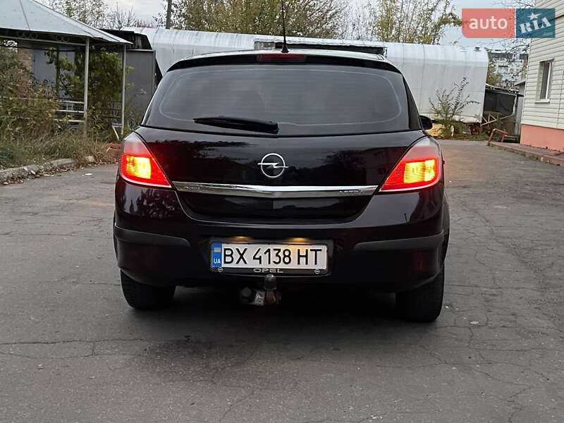 Хэтчбек Opel Astra 2006 в Виннице