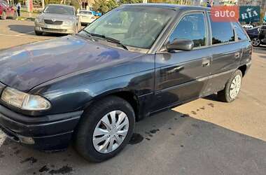 Седан Opel Astra 1997 в Николаеве
