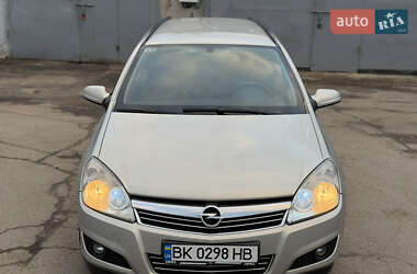 Универсал Opel Astra 2008 в 