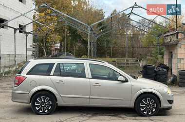 Универсал Opel Astra 2008 в 