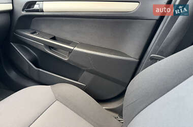 Универсал Opel Astra 2008 в 