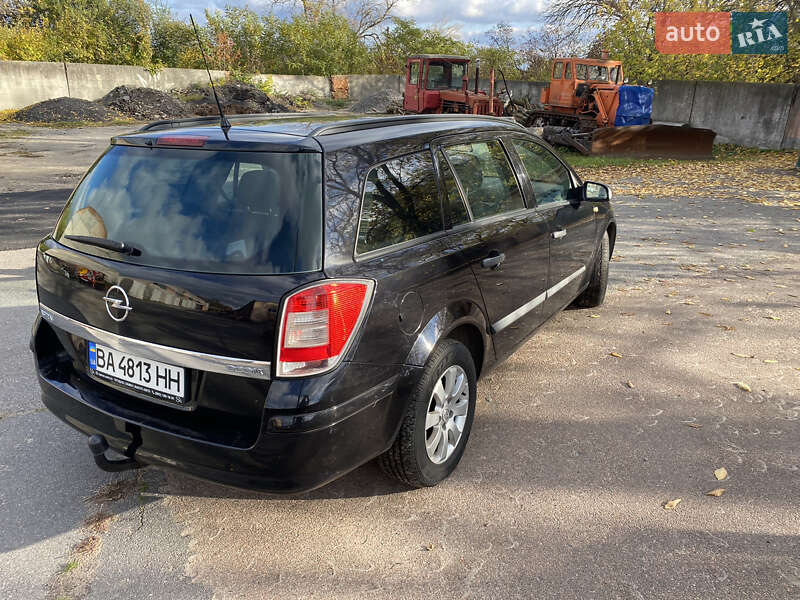 Універсал Opel Astra 2009 в Кропивницькому