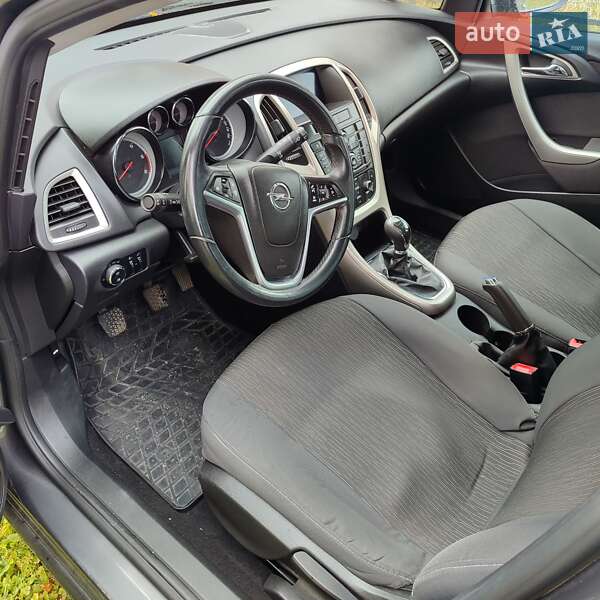Универсал Opel Astra 2011 в Дрогобыче фото 7 Универсал Opel Astra 2011 в Дрогобыче