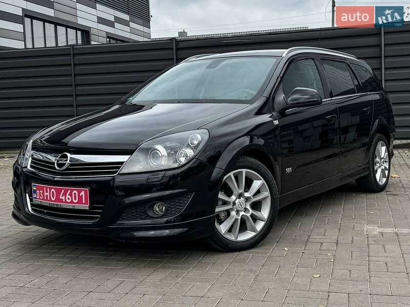 Универсал Opel Astra 2010 в Черкассах