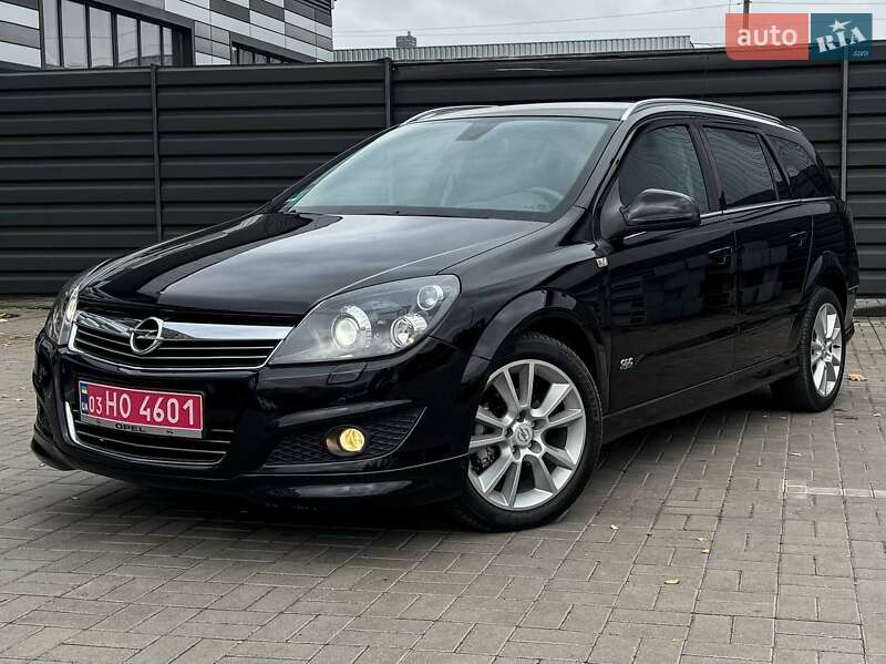 Универсал Opel Astra 2010 в Черкассах