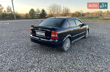 Седан Opel Astra 2003 в 