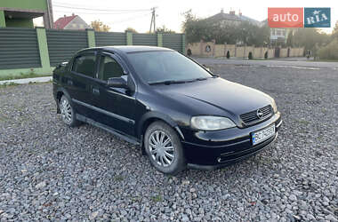 Седан Opel Astra 2003 в 