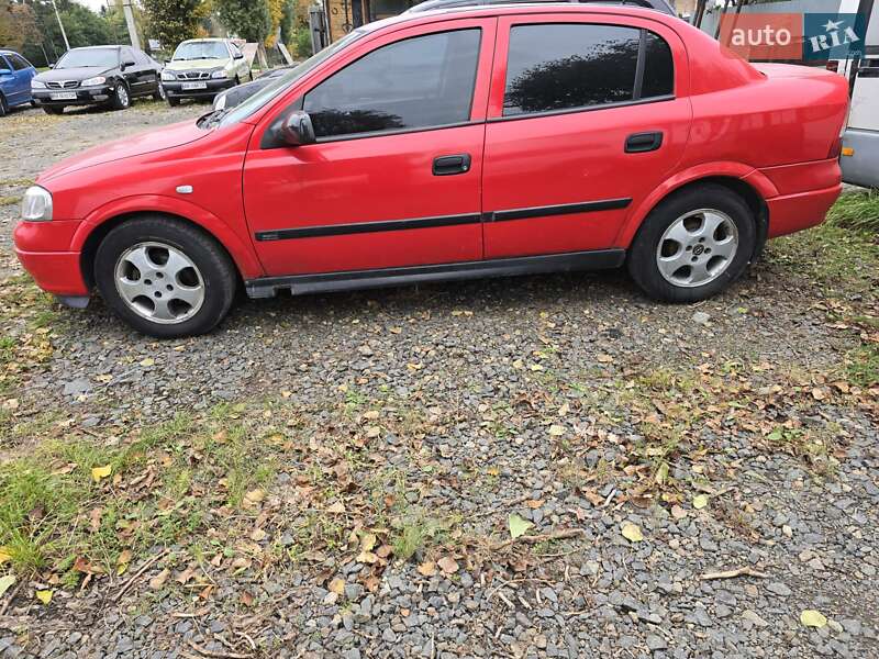 Седан Opel Astra 2000 в Хмельницком