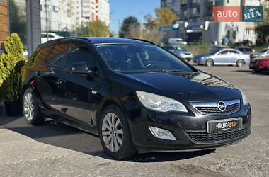 Універсал Opel Astra 2010 в  фото 7 Універсал Opel Astra 2010 в