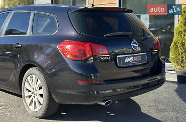 Універсал Opel Astra 2010 в  фото 14 Універсал Opel Astra 2010 в
