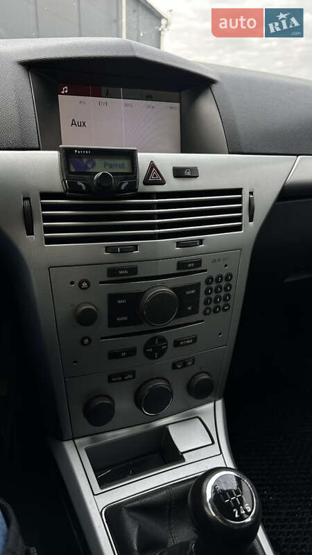 Универсал Opel Astra 2010 в Тернополе фото 17 Универсал Opel Astra 2010 в Тернополе