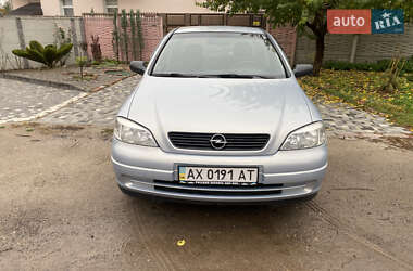 Седан Opel Astra 2004 в  фото 7 Седан Opel Astra 2004 в