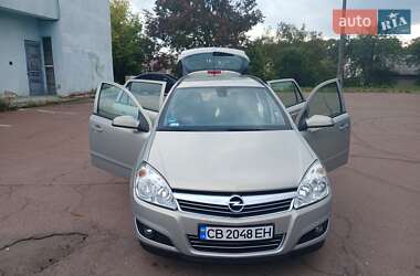 Универсал Opel Astra 2008 в Чернигове